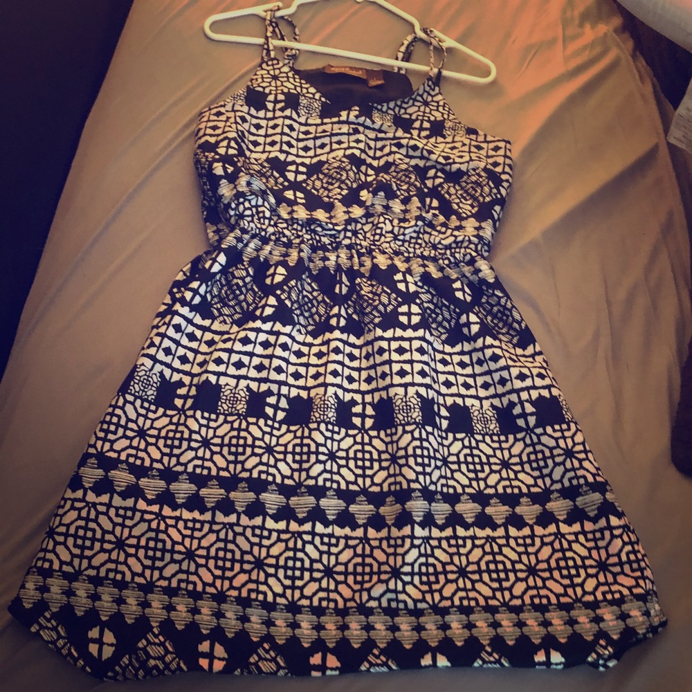 Black & White print dress